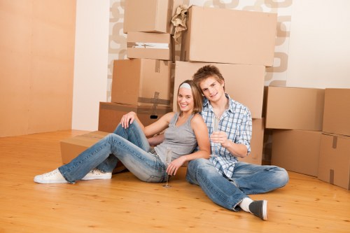 Flat removals in Maidahill with moving boxes and professional support