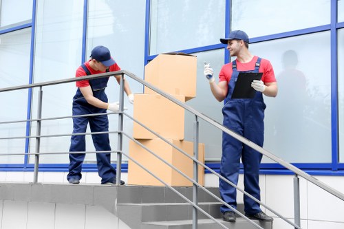 Removal van service for home moving in Maidahill