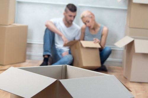 Efficient furniture pick-up for homes and offices in Maidahill