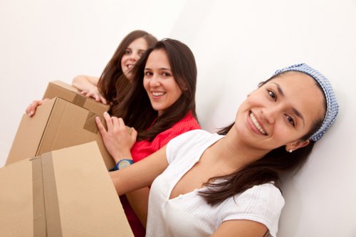 Local removals service navigating access challenges in West London
