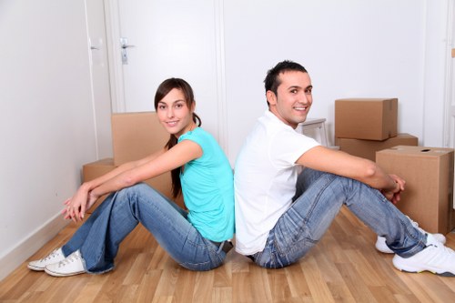 Choosing the right size removal van in Maidahill